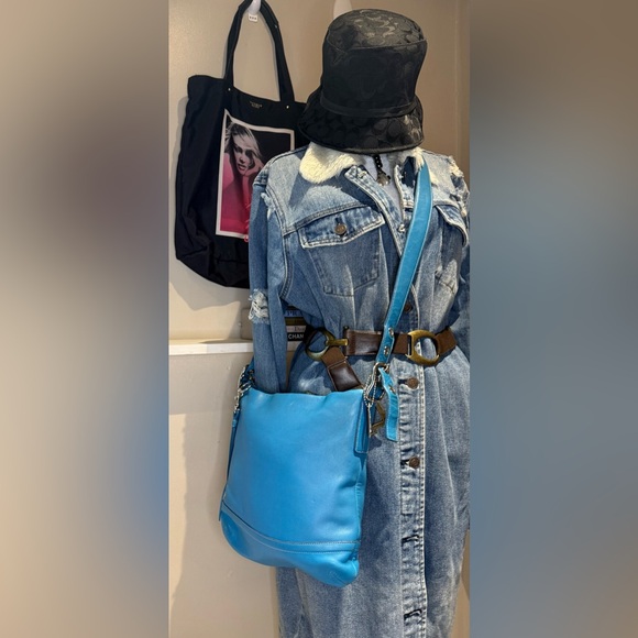 Coach Bleeker Slim Duffle Bag Blue Leather Tassel 2005 1415 Y2K - Picture 10 of 10